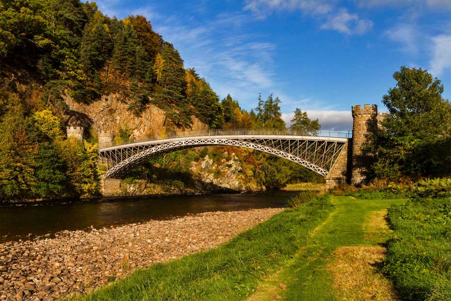 The Craigellachie bridge over the River Spey. A tourist attraction in Scotland's North East and Speyside region.