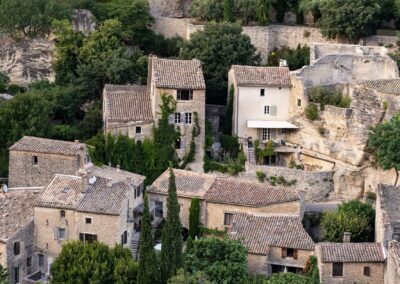 historical houses in the beautiful town gordes in france